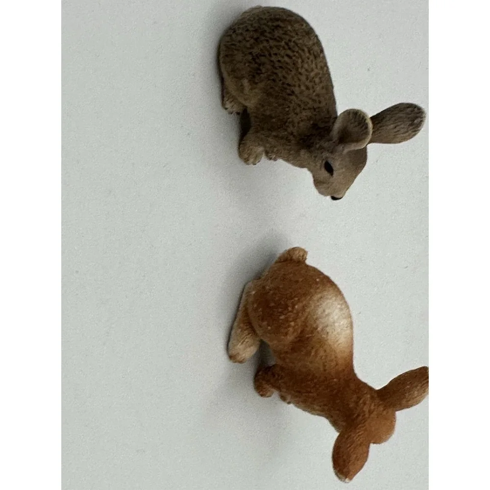 2 Hare Rabbit Bunny Wild Animal Figures Can‎ Bruised As Cake Toppers